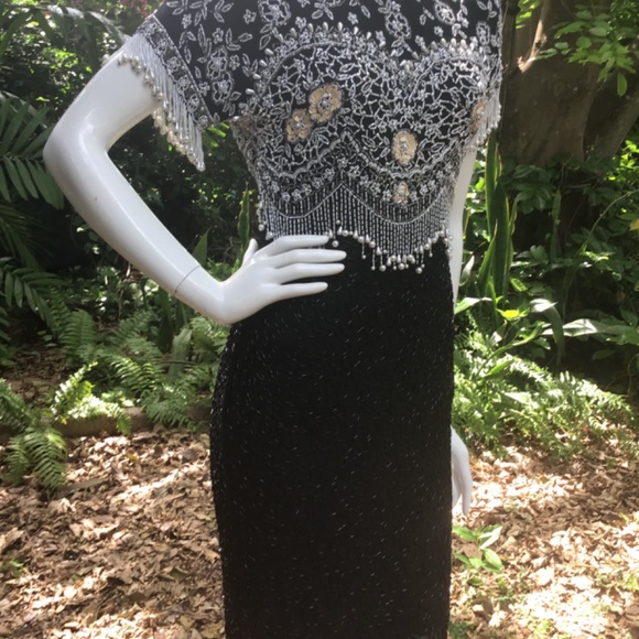 Vintage Oleg Cassini beaded Dress - Picture 5 of 16